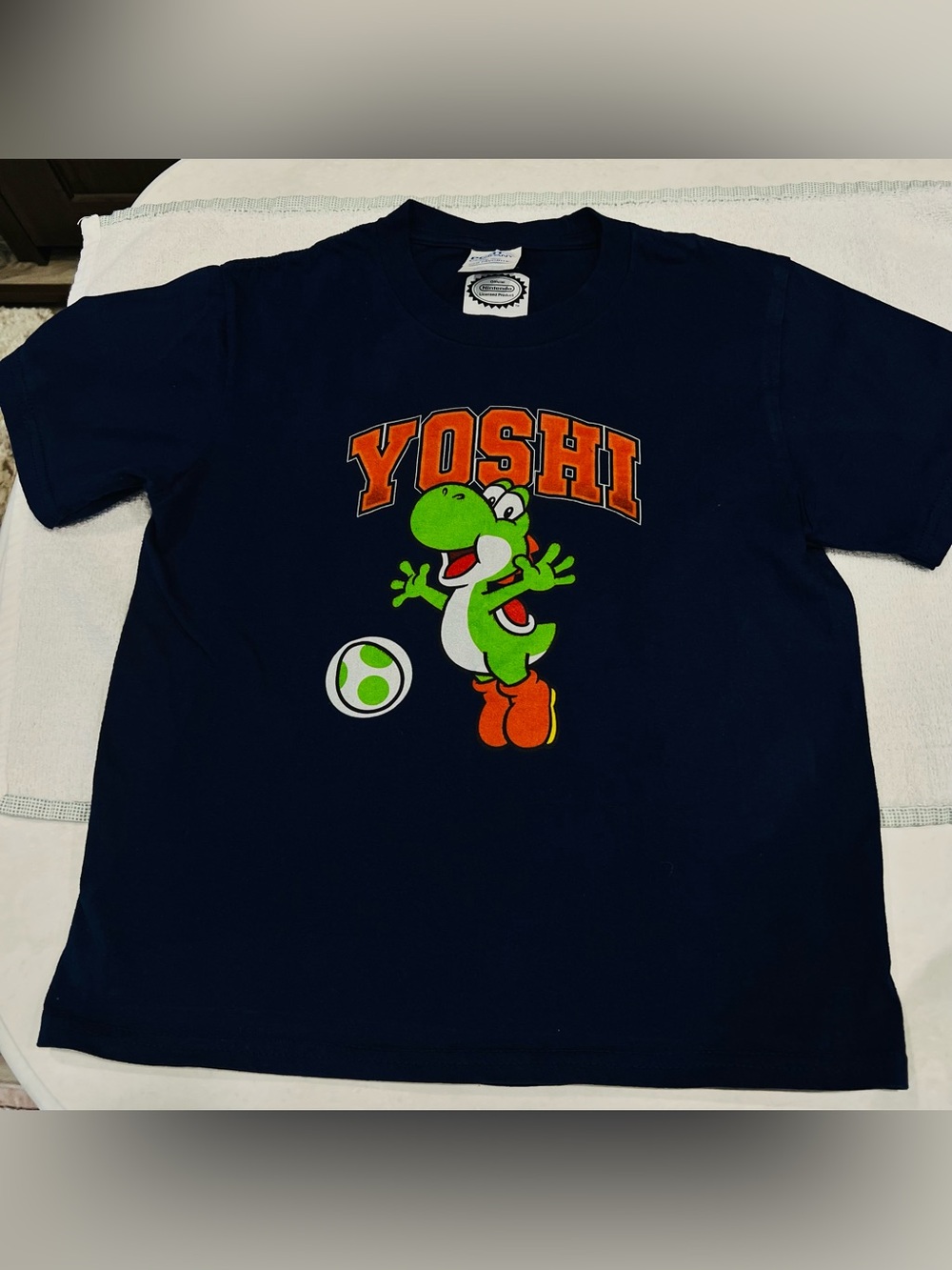 Nintendo Yoshi Graphic Tee - Navy with Green & Orange